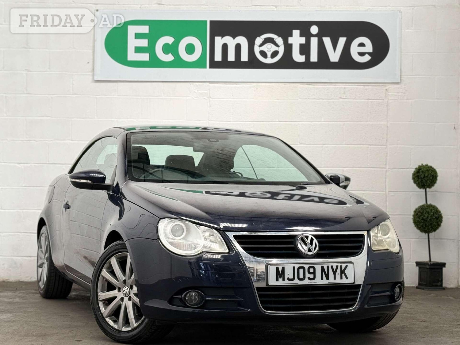 Volkswagen Eos 2009 in Uxbridge