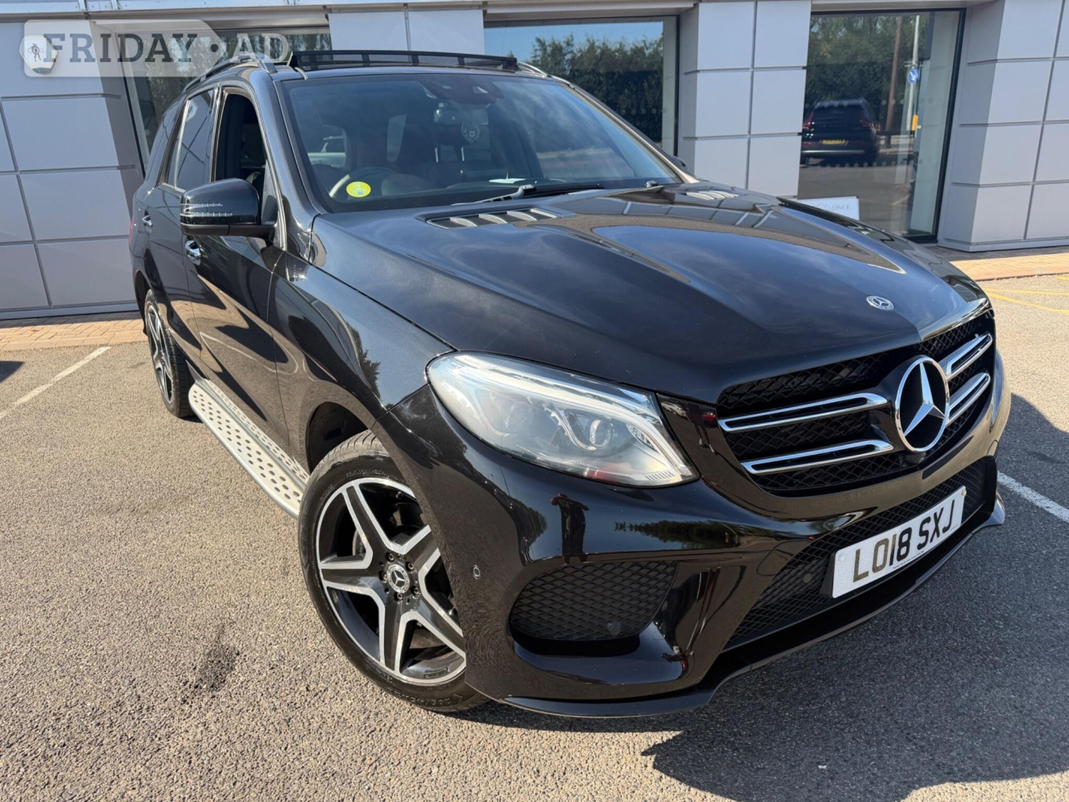 [ berth ]Mercedes-Benz GLE