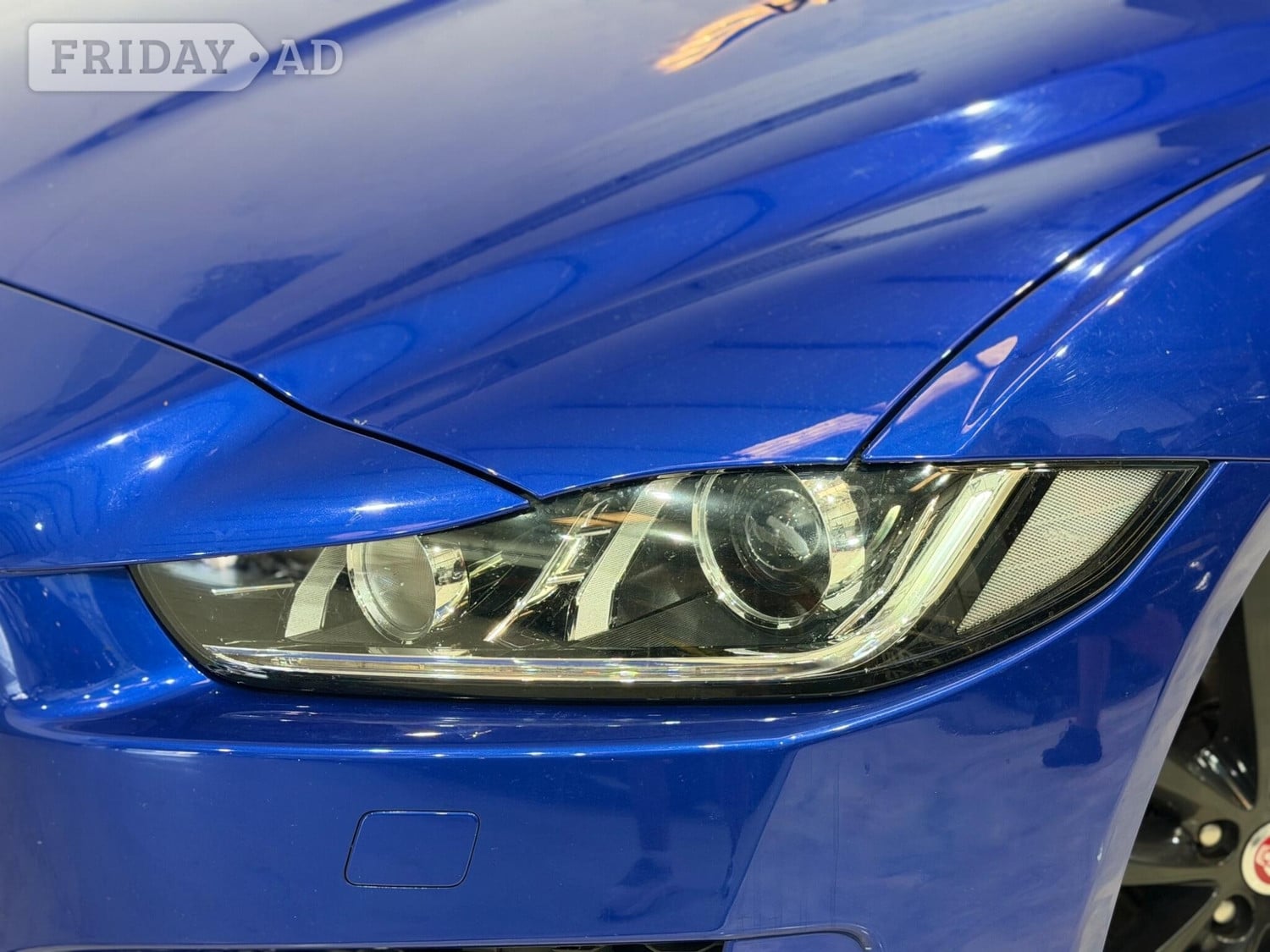 Jaguar XE 2016 - Cars