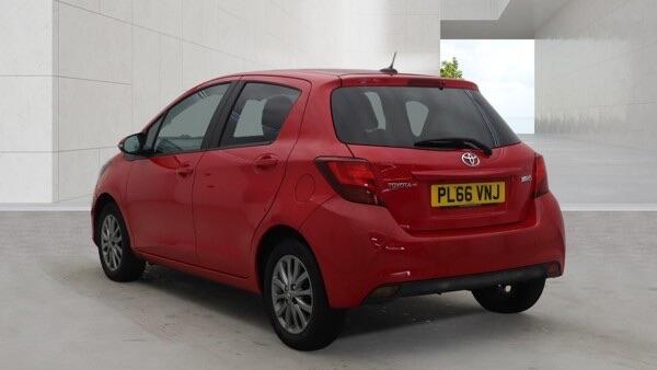 [ berth ]Toyota Yaris
