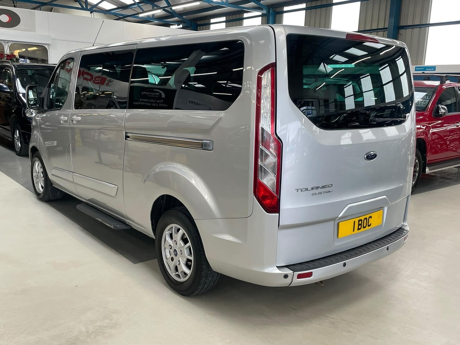 Ford Tourneo Custom 2015 - Vans & Commercial Vehicles