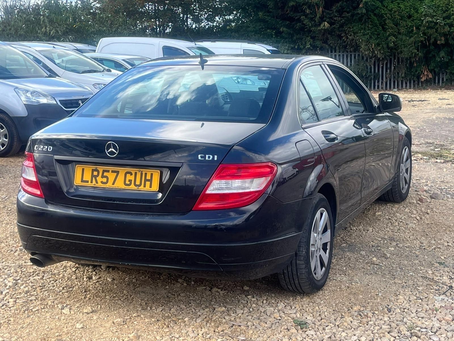 [ berth ]Mercedes-Benz C Class