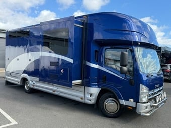 Equi Taxi Endeavour elite  Isuzu N75 190 Horsebox