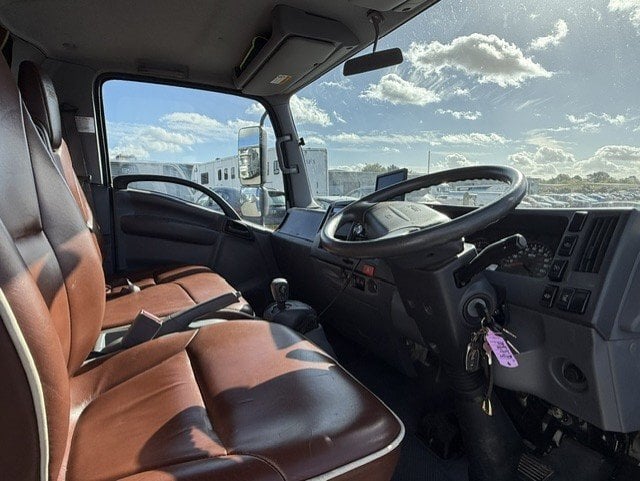 [ berth ]Equi Taxi 