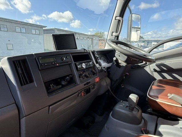Equi Taxi Endeavour elite  Isuzu N75 190 Horsebox - Trailers & Horseboxes