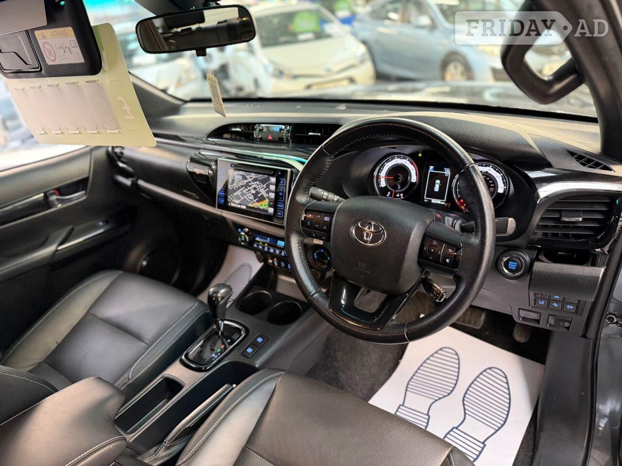 [ berth ]Toyota Hilux