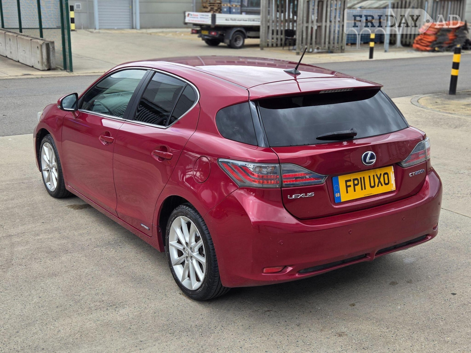 [ berth ]Lexus CT