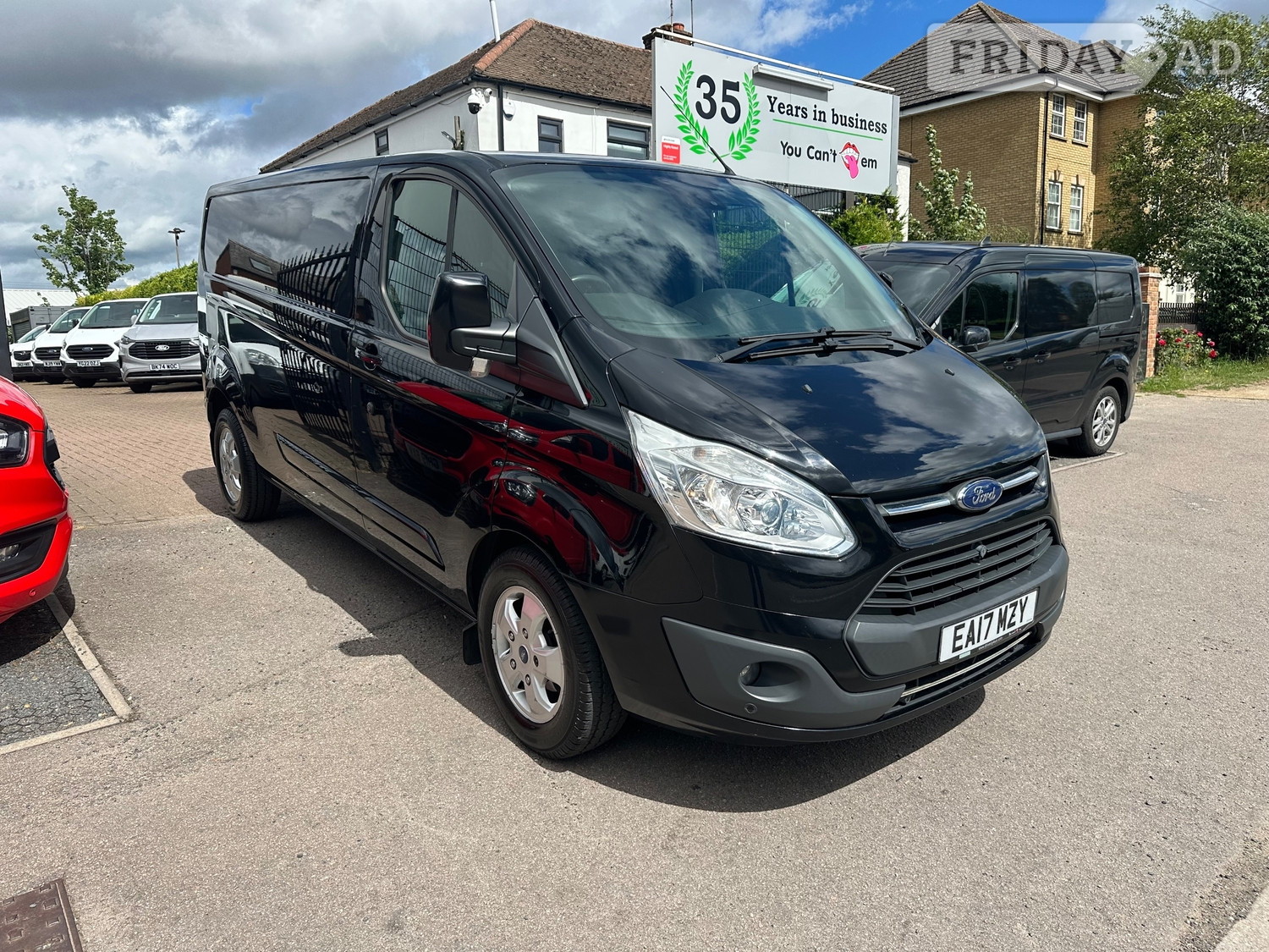 Ford Transit Custom 2017 in Dunstable