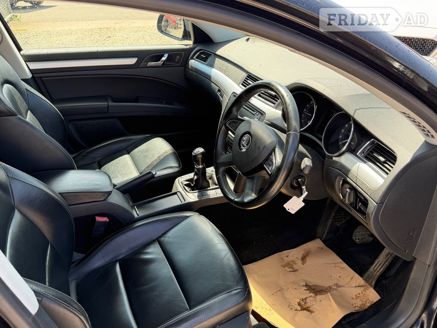 [ berth ]Skoda Superb