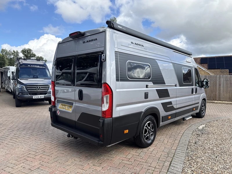 [2 berth ]Adria Twin Supreme 640 SLB