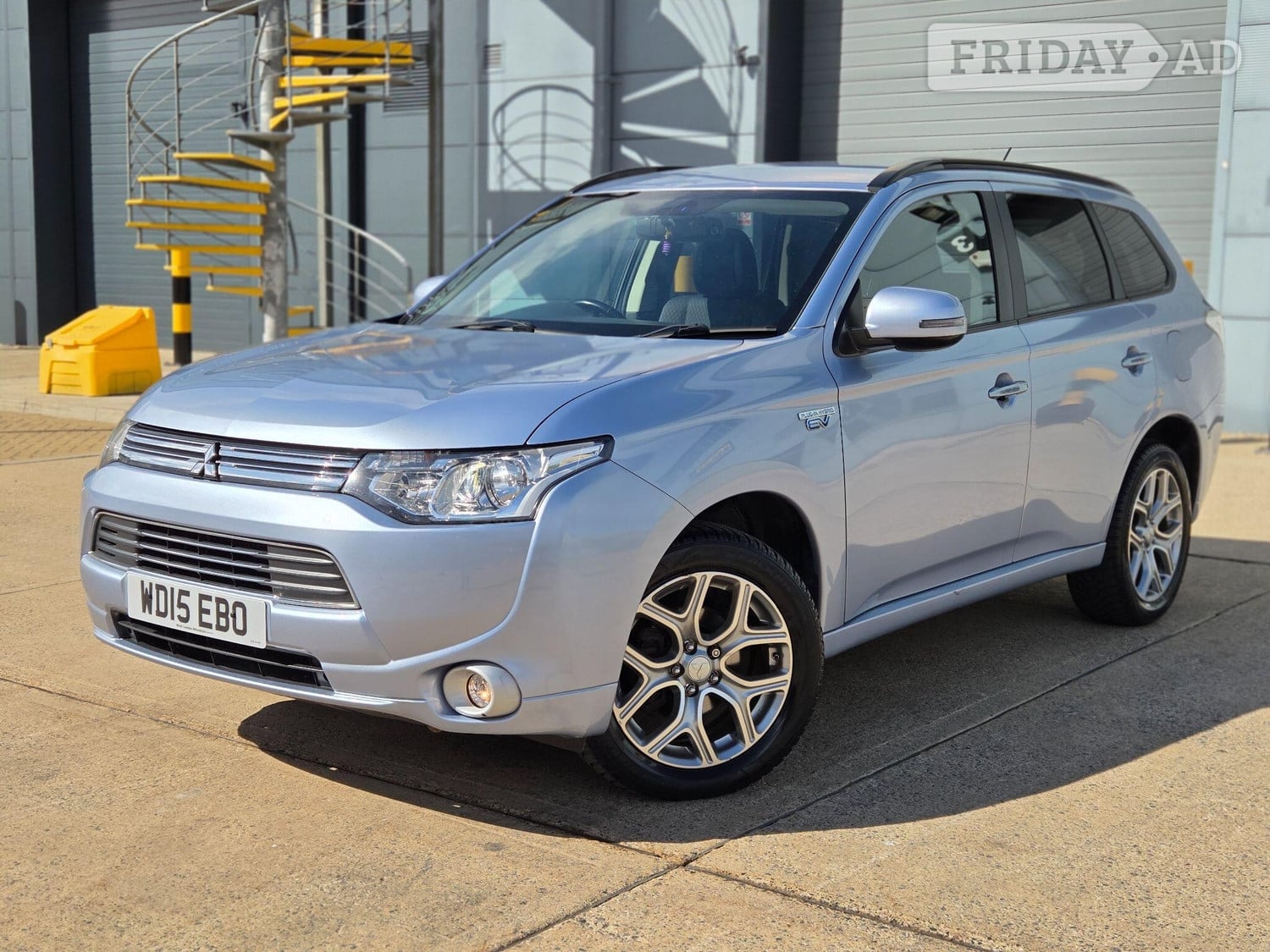 Mitsubishi Outlander Slough