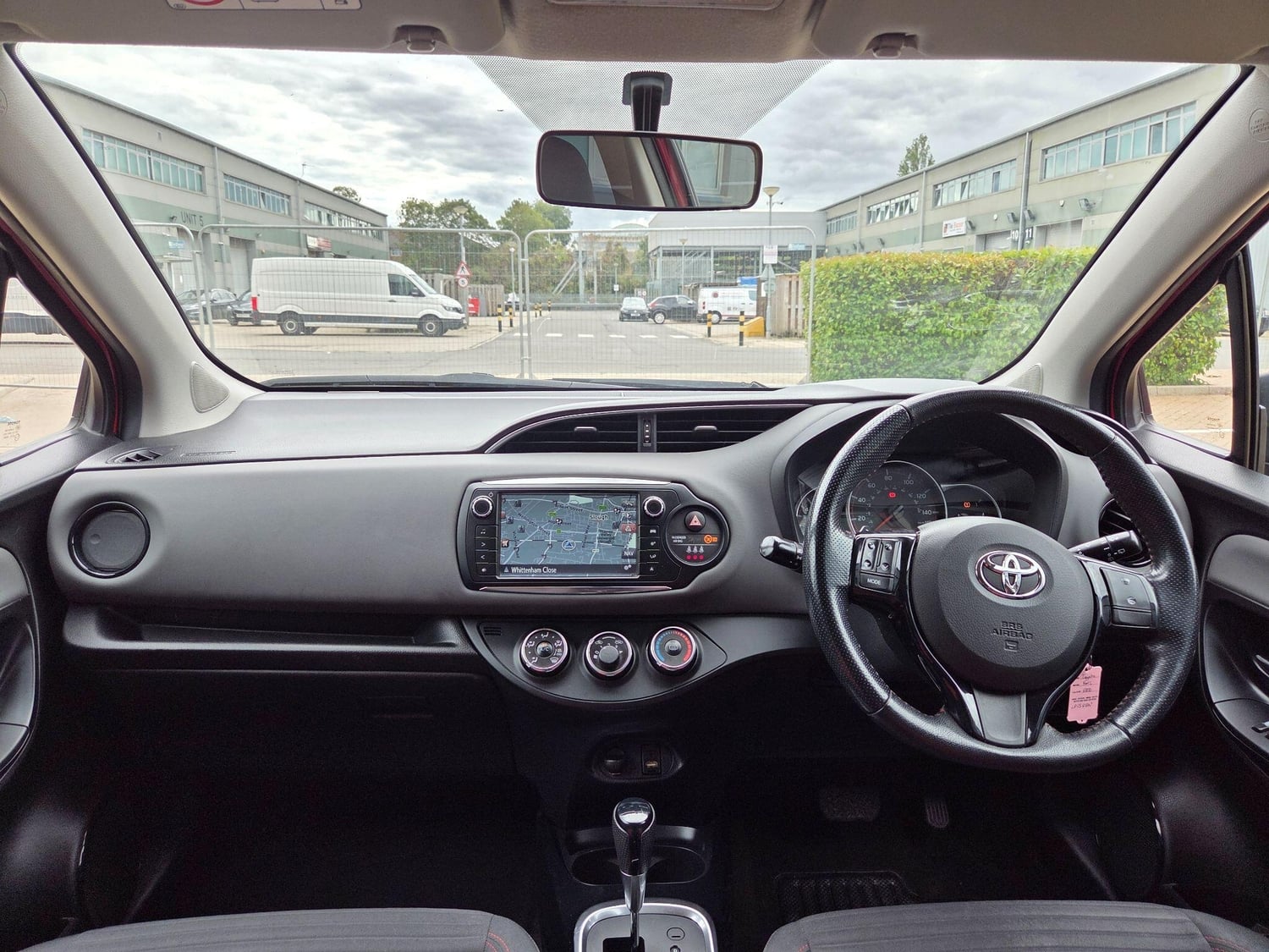 Toyota Yaris 2015 - Cars in Slough