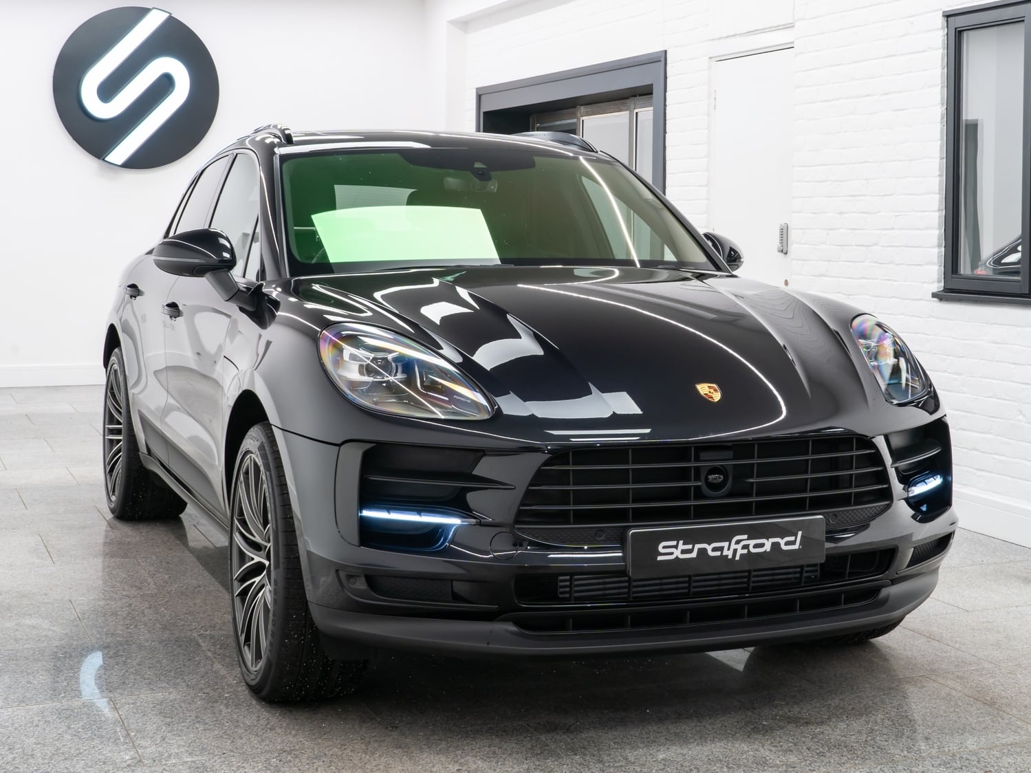 Porsche Macan Brighton