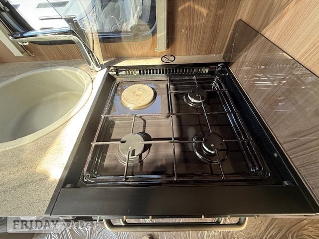 Swift Challenger Sport 554 2015 - Motorhomes & Caravans