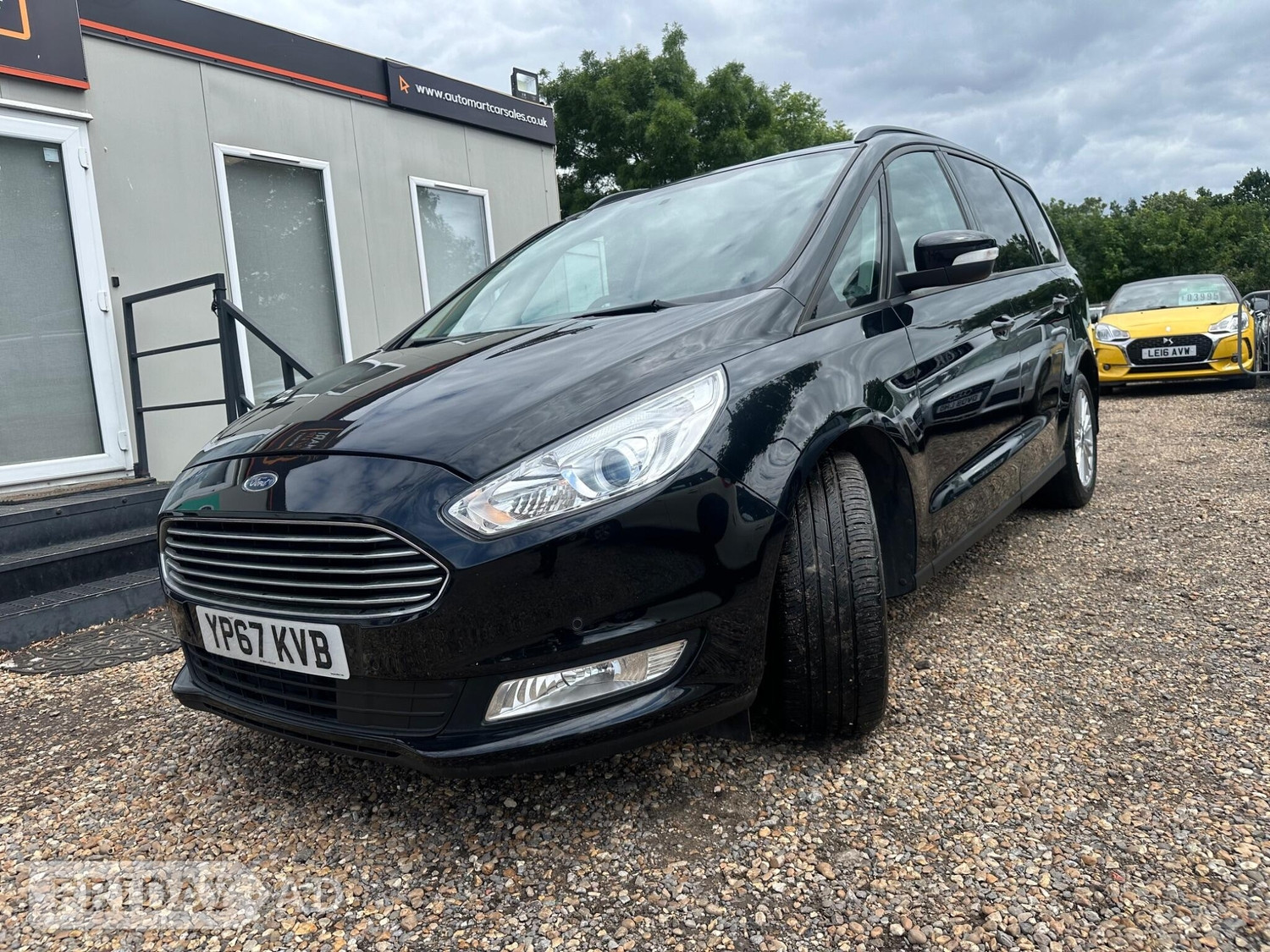 [ berth ]Ford Galaxy