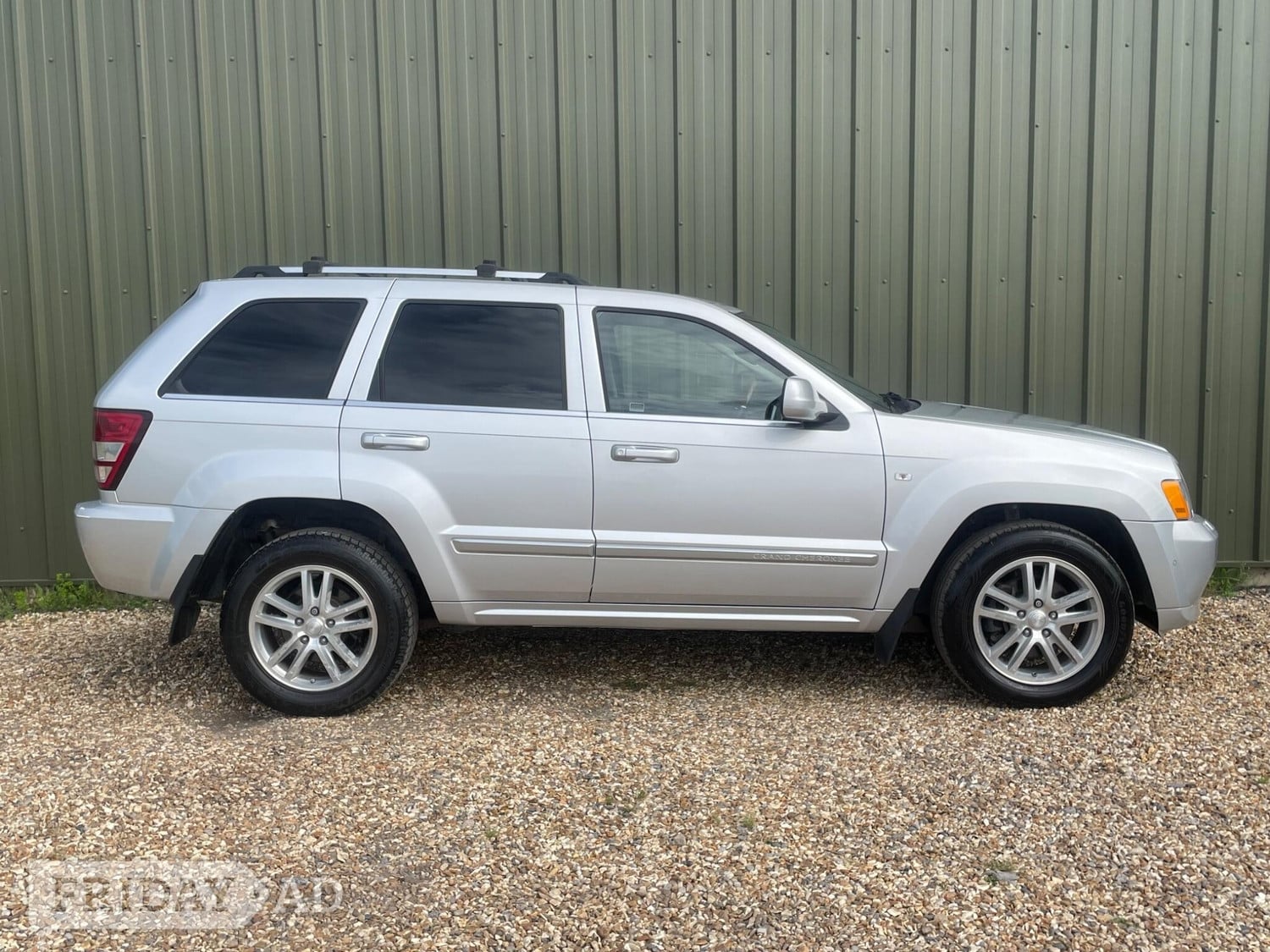 Jeep Grand Cherokee 2009 - Cars in Wokingham