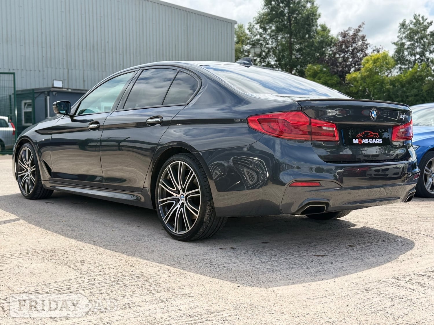 [ berth ]BMW 5 Series