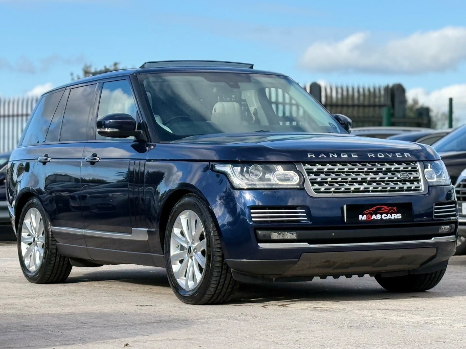 Land Rover Range Rover 2015 - Cars