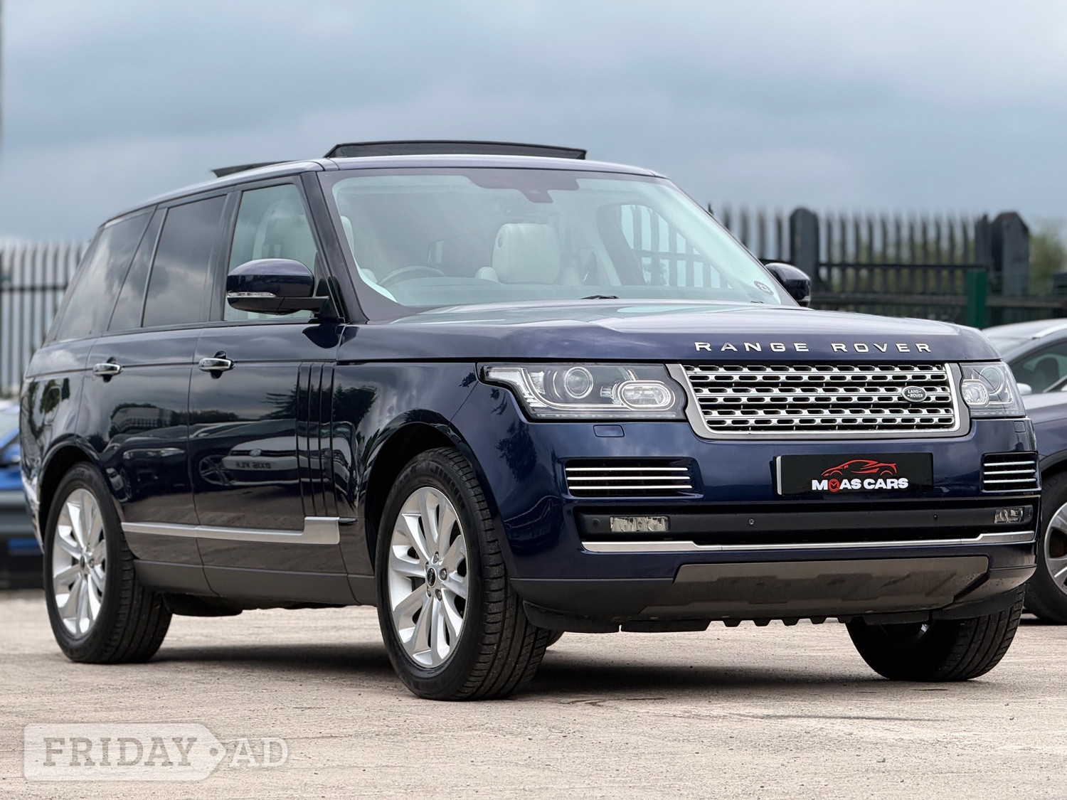 Land Rover Range Rover 2015 - Cars