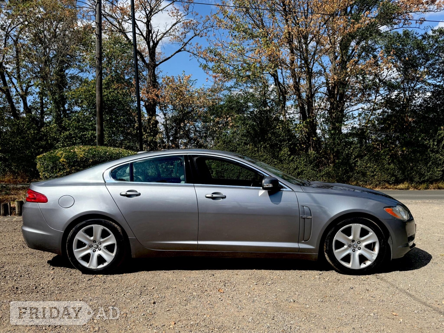 [ berth ]Jaguar XF