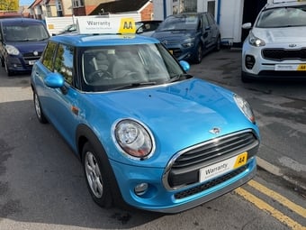 Mini Hatch 2017