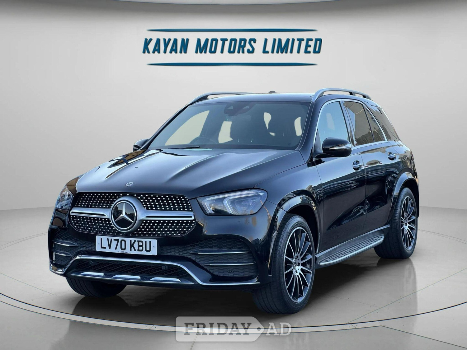 [ berth ]Mercedes-Benz GLE