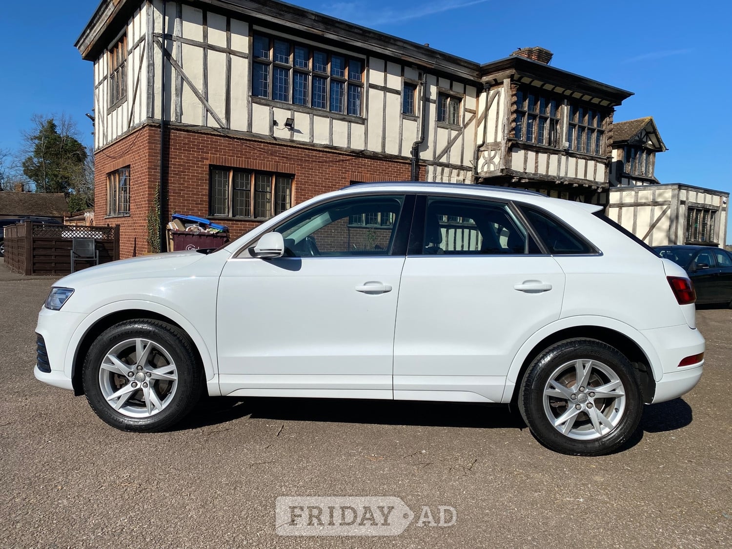 Audi Q3 2016 - Cars in Hitchin