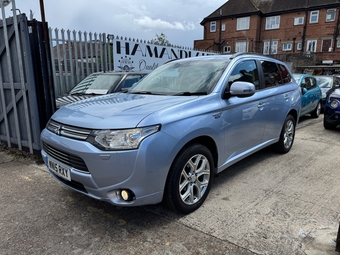 Mitsubishi Outlander 2015