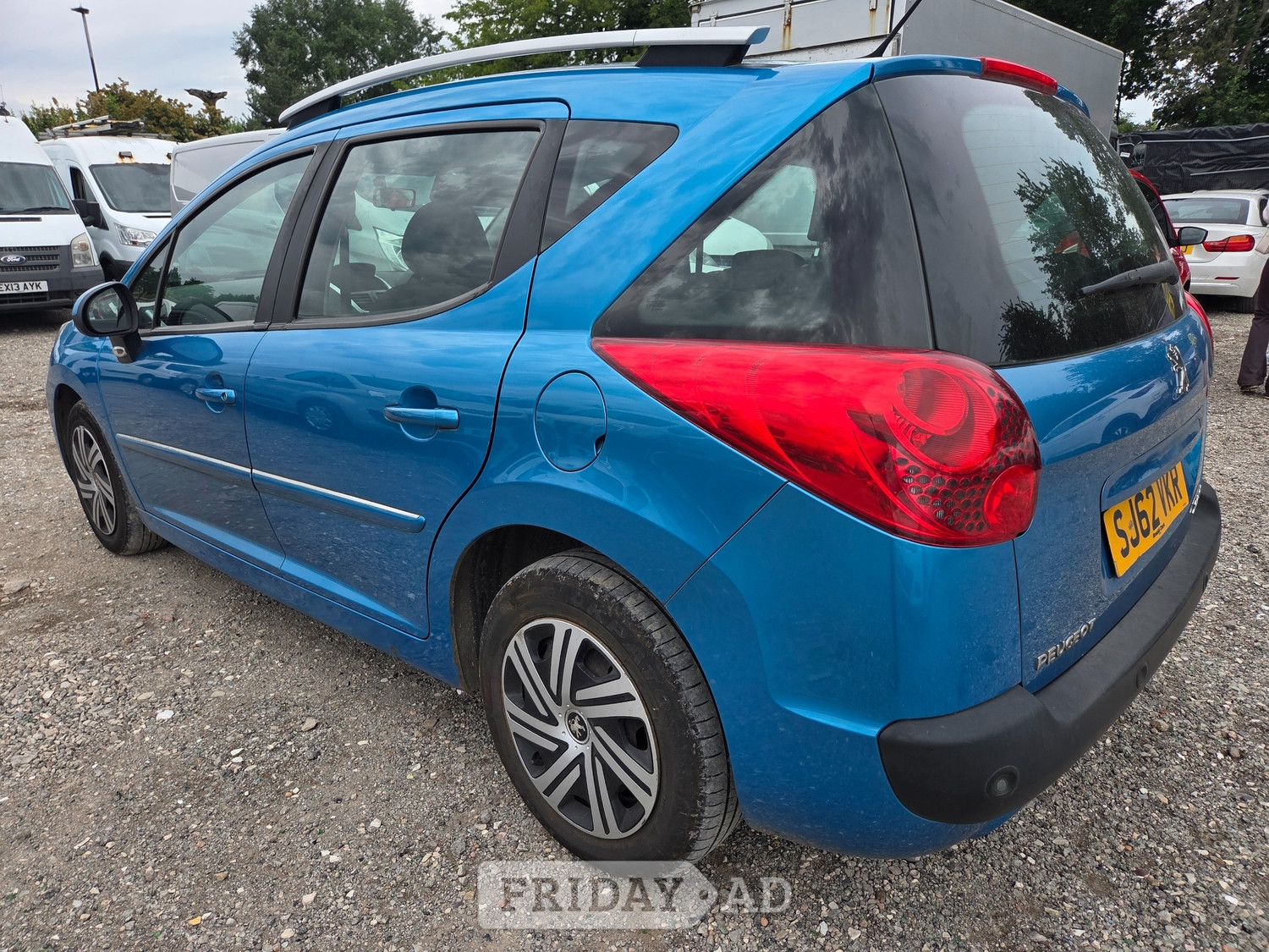 Peugeot 207 SW 2012 - Cars