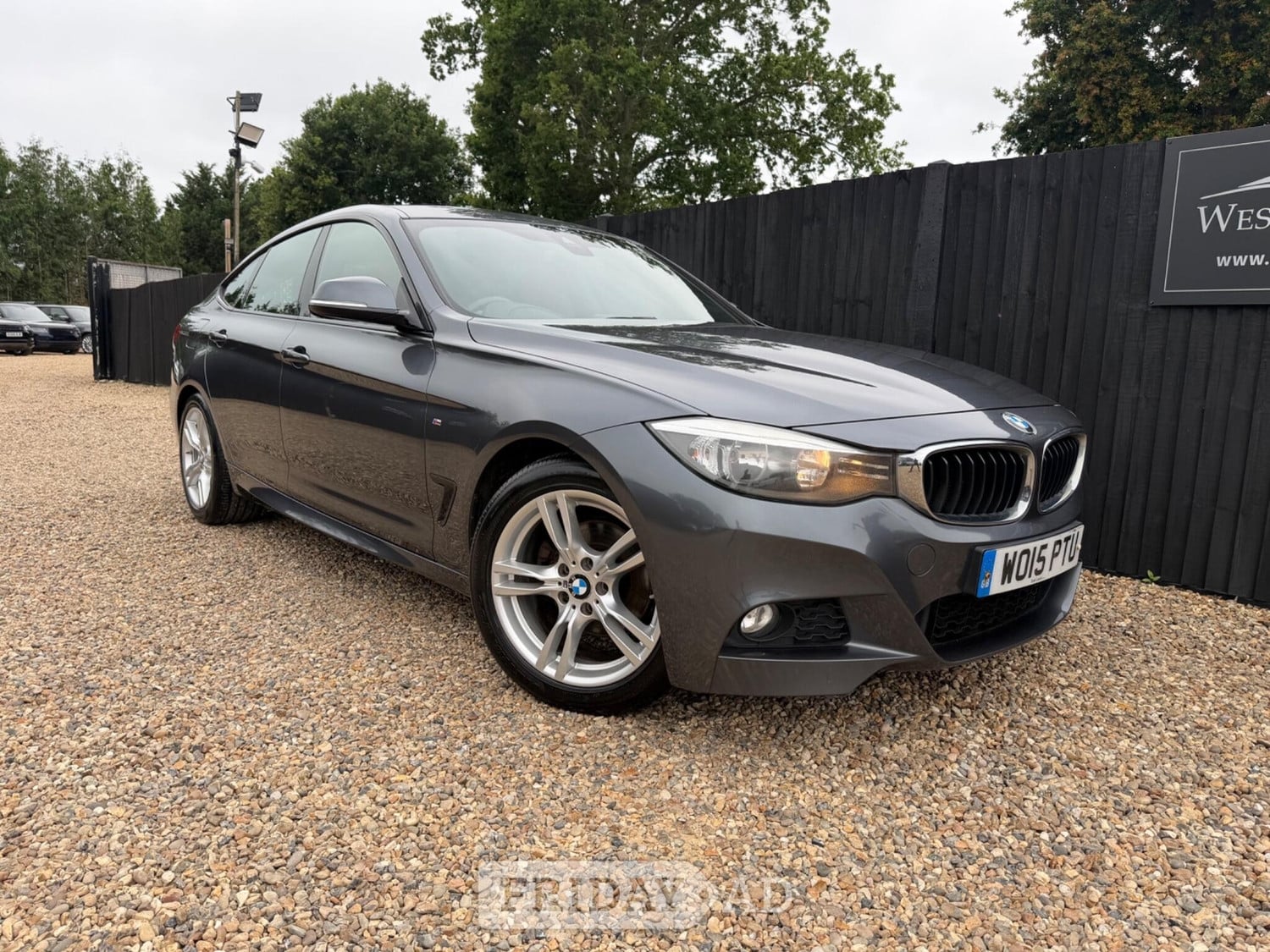 BMW 3 Series Gran Turismo 2015 in Addlestone
