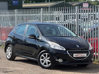 Peugeot 208 2014