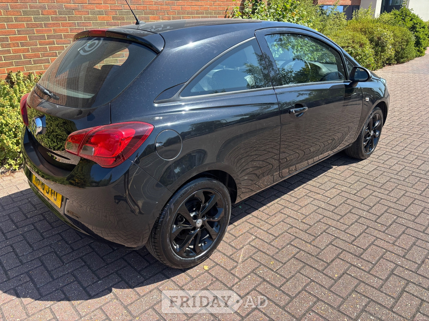 [ berth ]Vauxhall Corsa