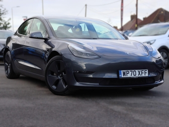 Tesla Model 3 2020