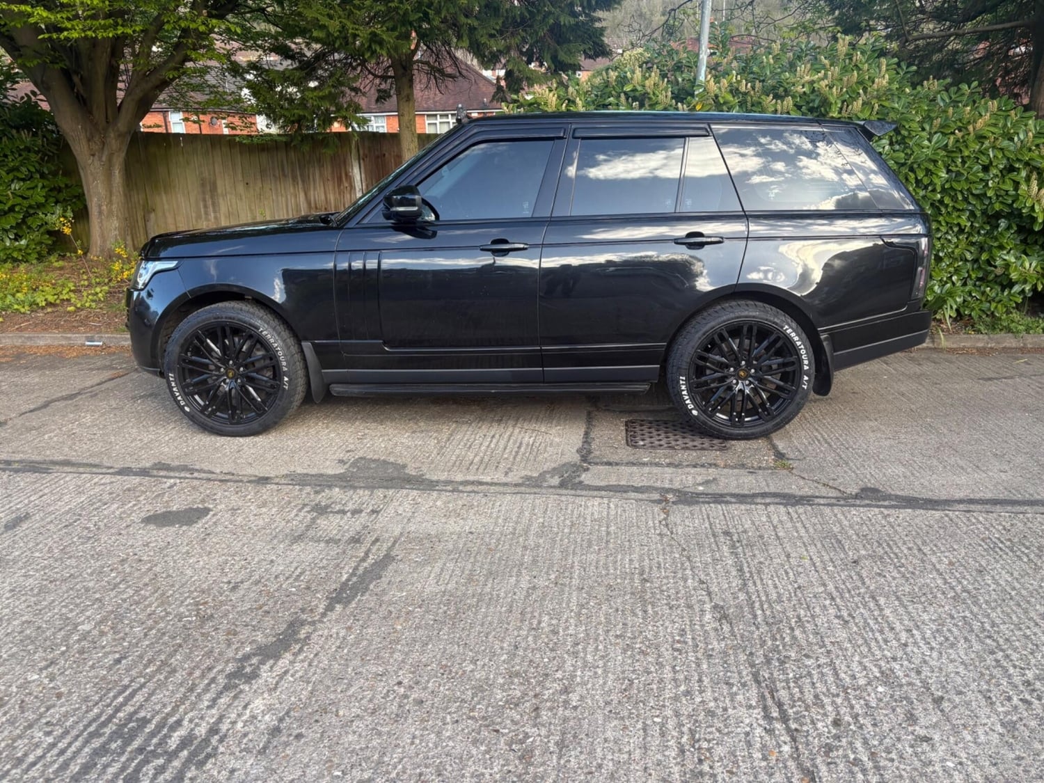 [ berth ]Land Rover Range Rover