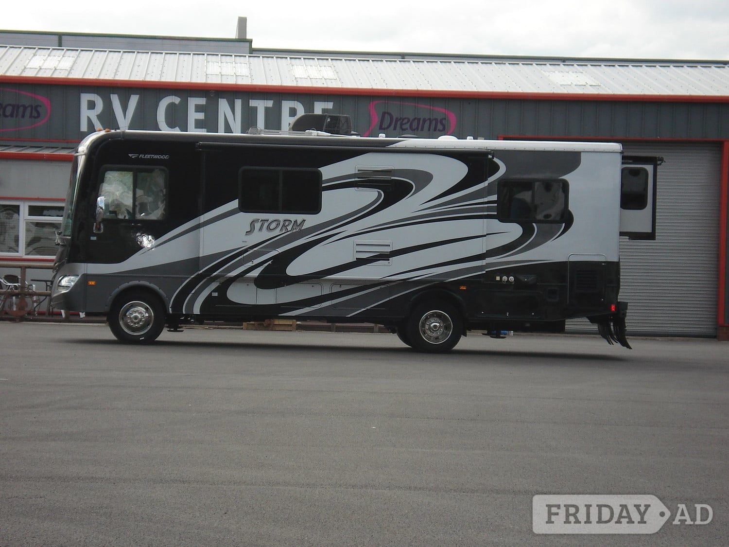 Fleetwood Storm 28F 2013 - Motorhomes & Caravans in Bicester