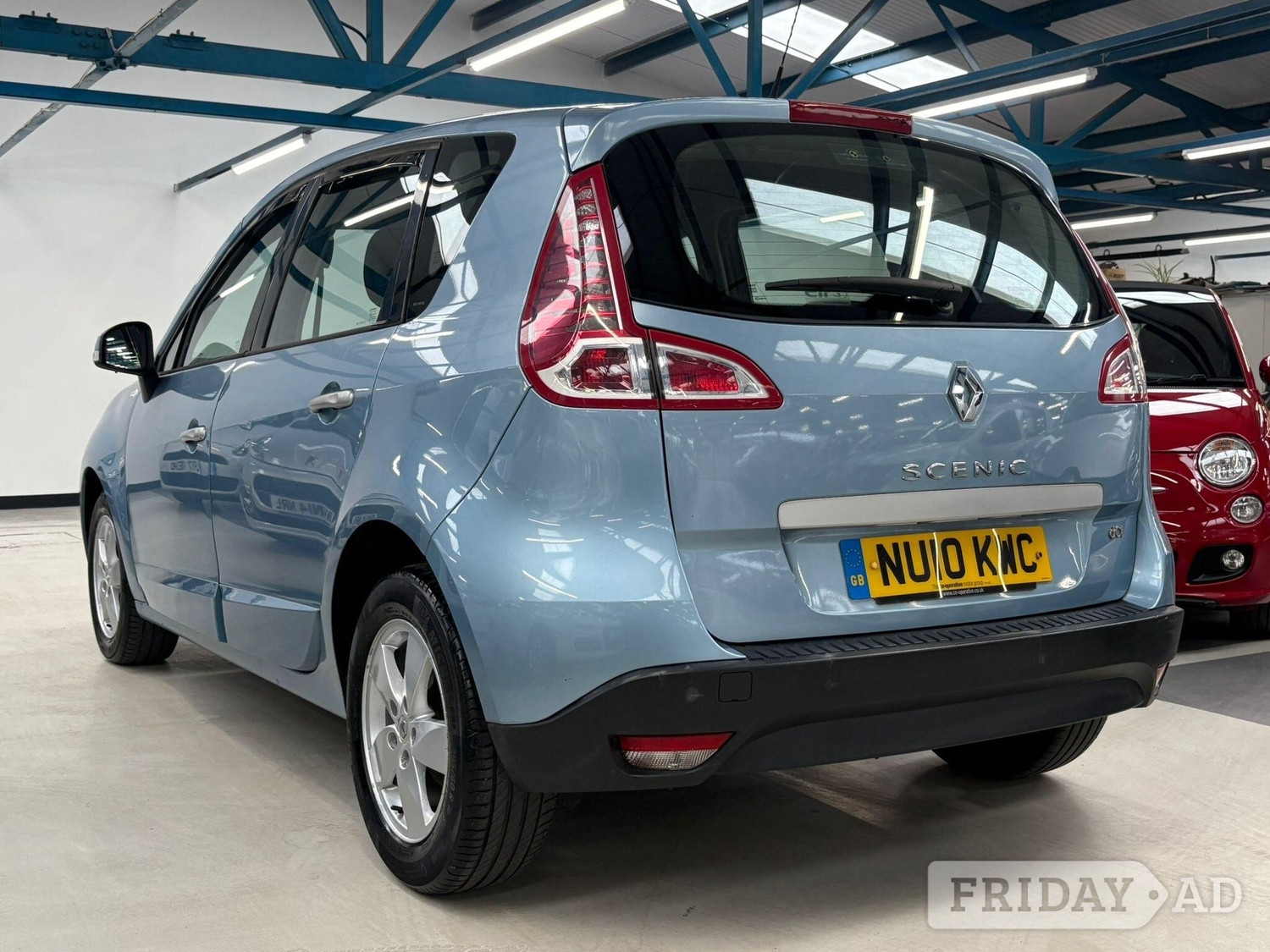 [ berth ]Renault Scenic