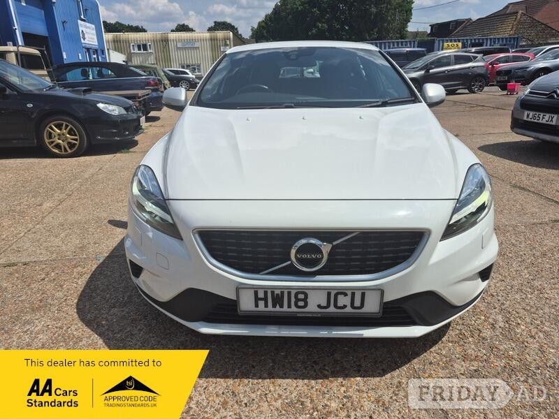 [ berth ]Volvo V40