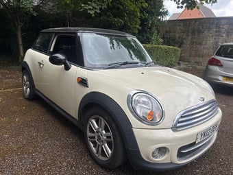 Mini Hatch 2012