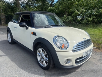 Mini Hatch 2012
