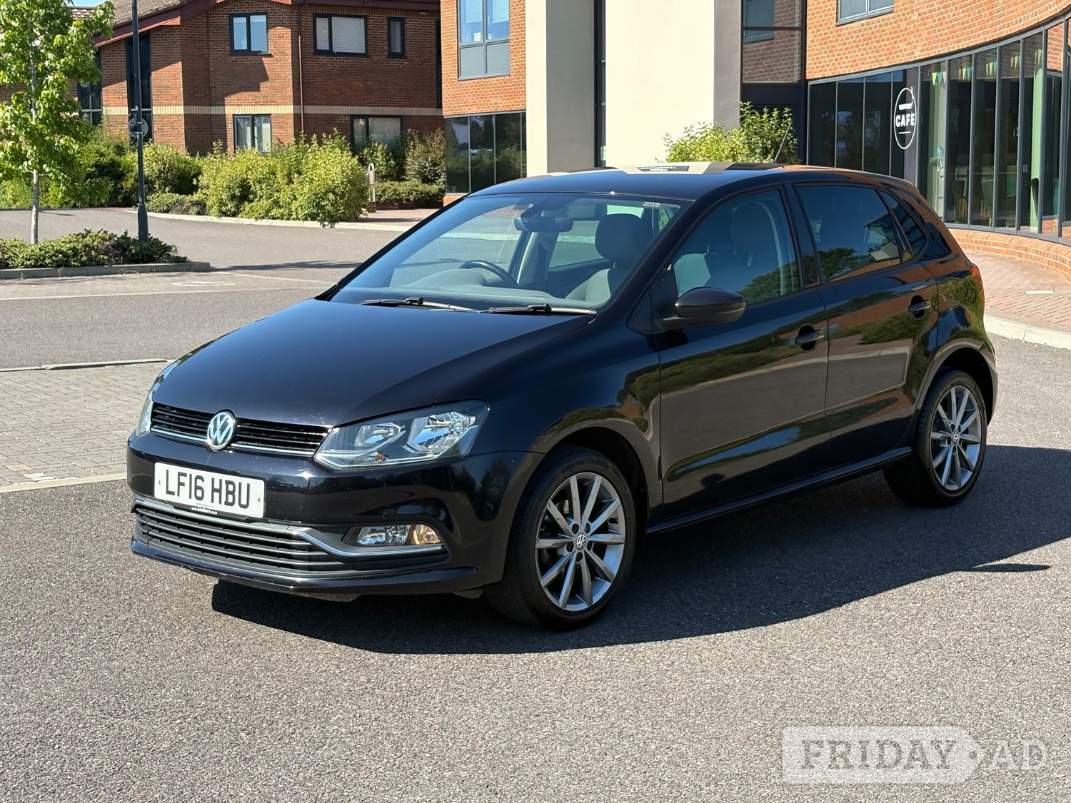 [ berth ]Volkswagen Polo