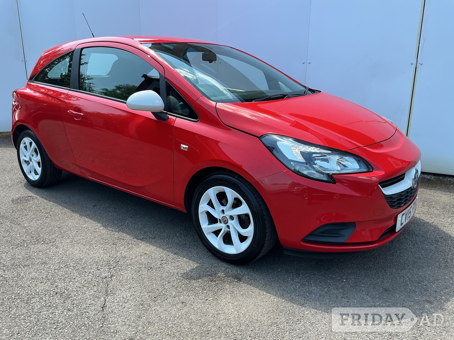 Vauxhall Corsa 2015 - Cars in Porth