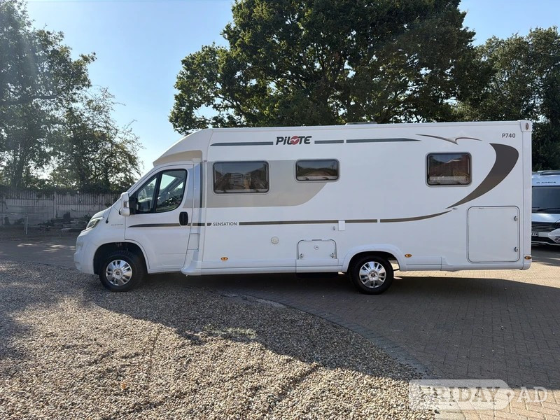 Pilote Pacific P740FC Sensation 2018 for sale - Motorhomes & Caravans in Halstead