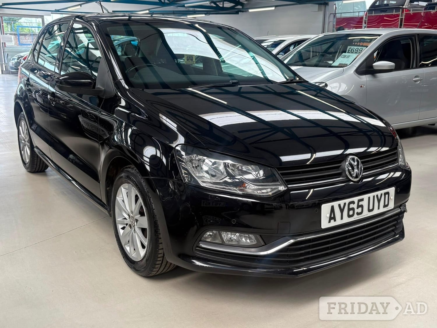 Volkswagen Polo 2015 in Bolton