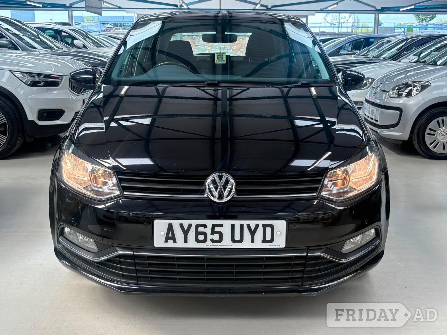 Volkswagen Polo 2015 - Cars in Bolton
