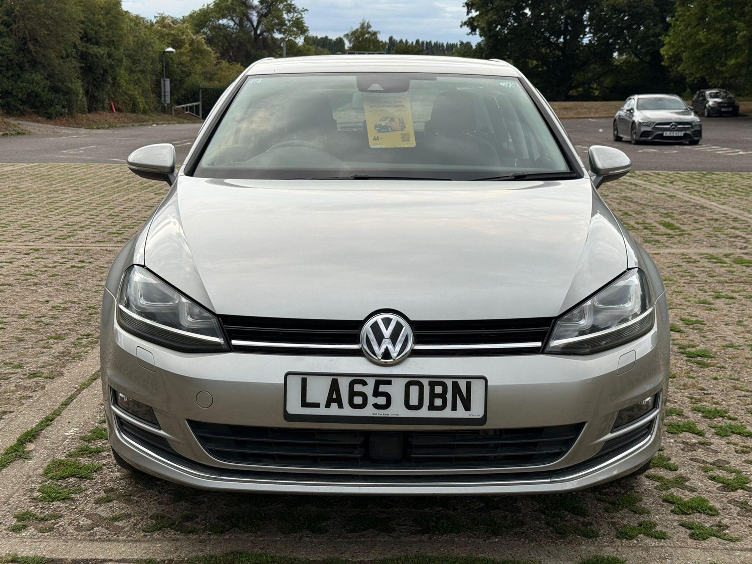 Volkswagen Golf 2015 - Cars in Swanley