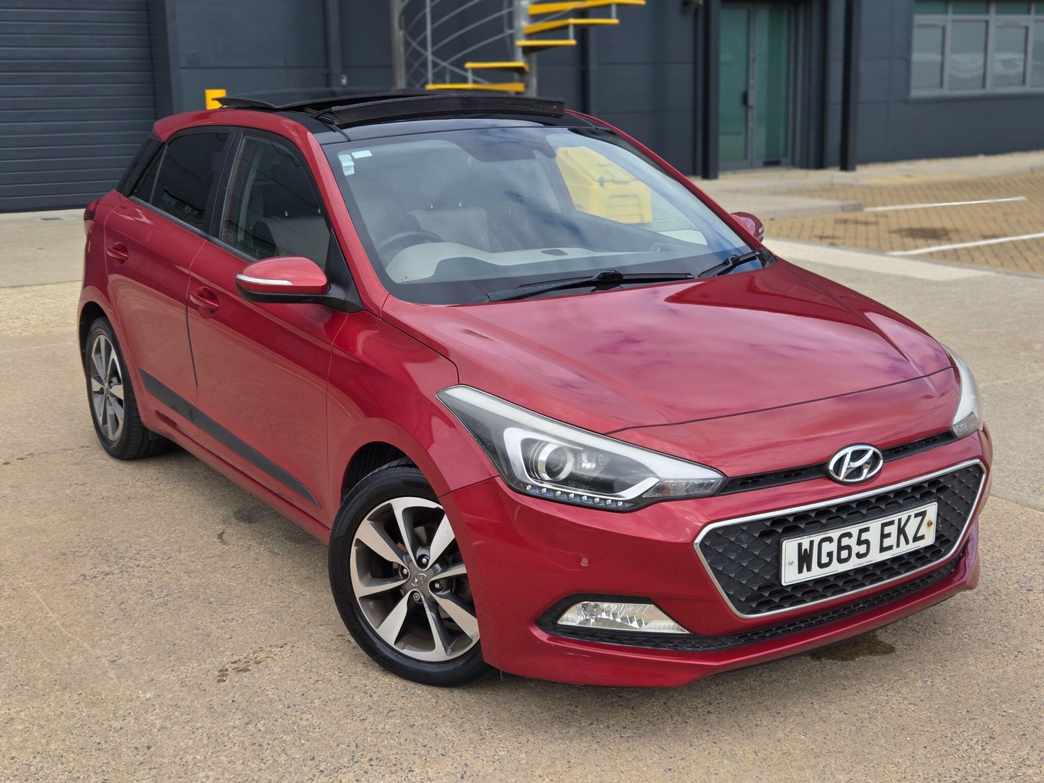 Hyundai i20 2015 in Slough