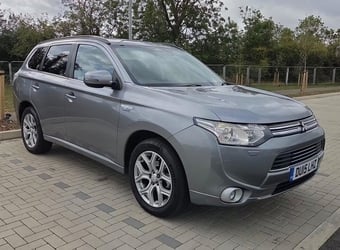 Mitsubishi Outlander 2015