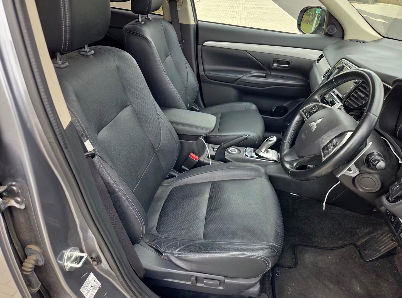 Mitsubishi Outlander Havering