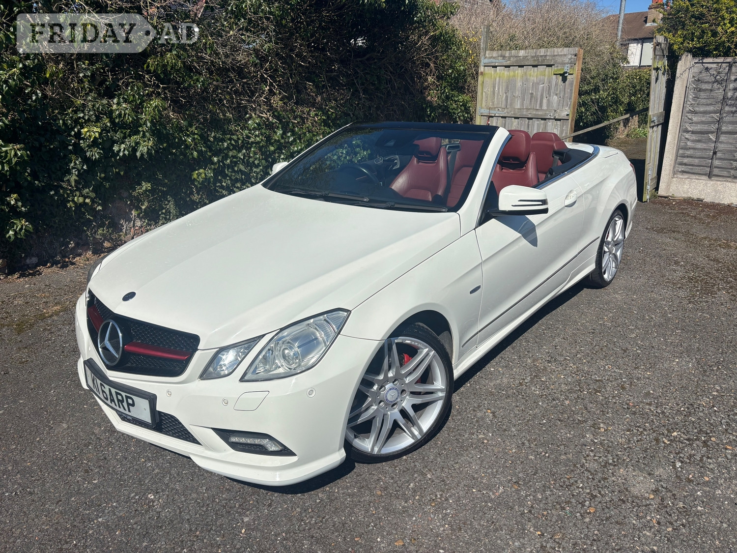 [ berth ]Mercedes-Benz E Class
