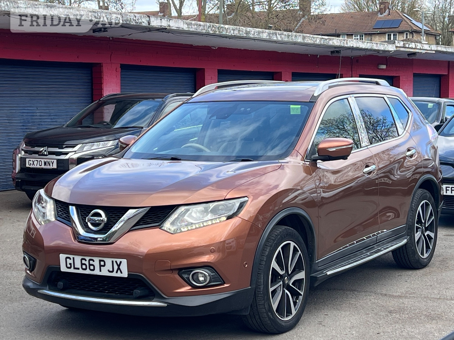 [ berth ]Nissan X-Trail